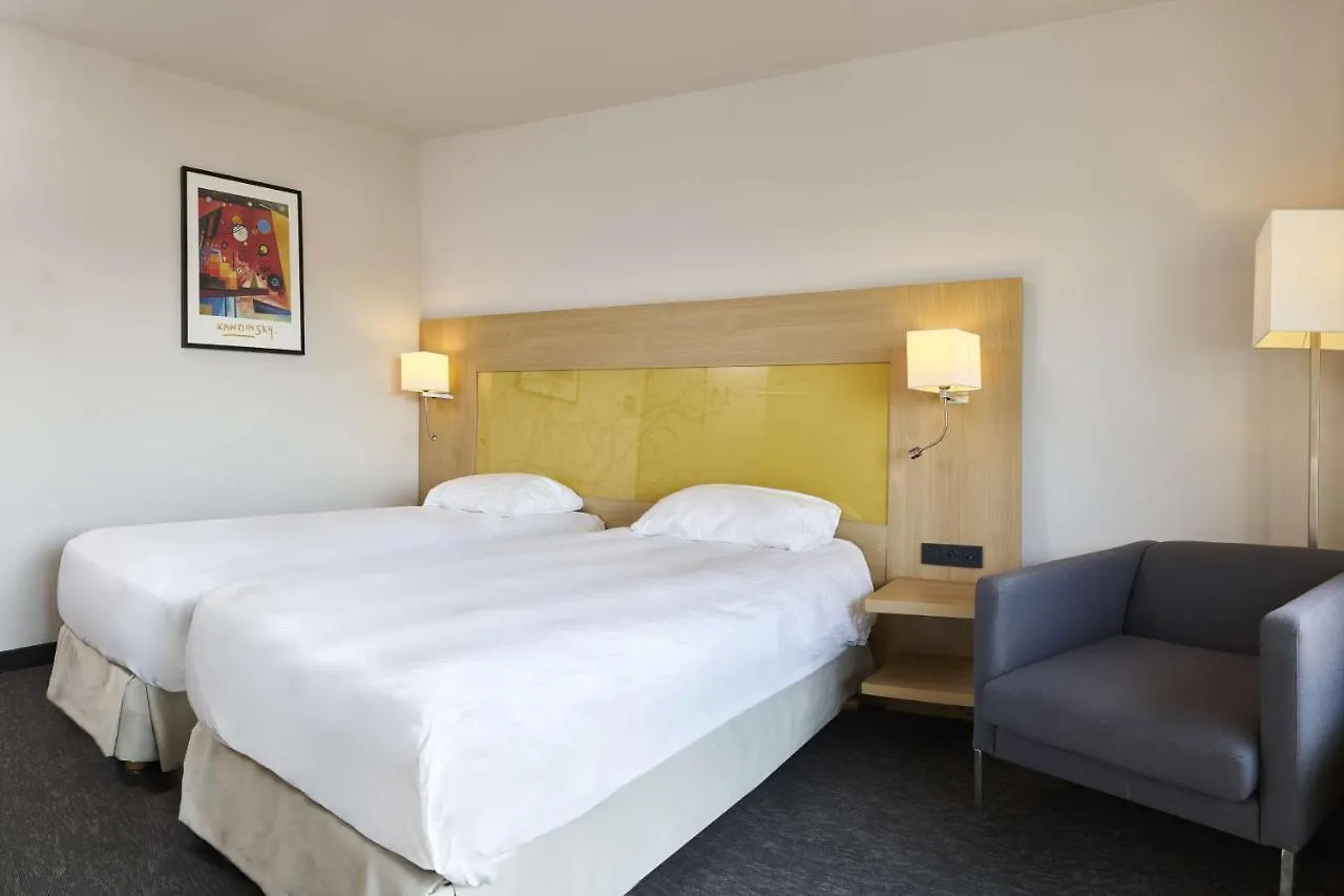 Park Inn By Radisson Liege Airport Hotel