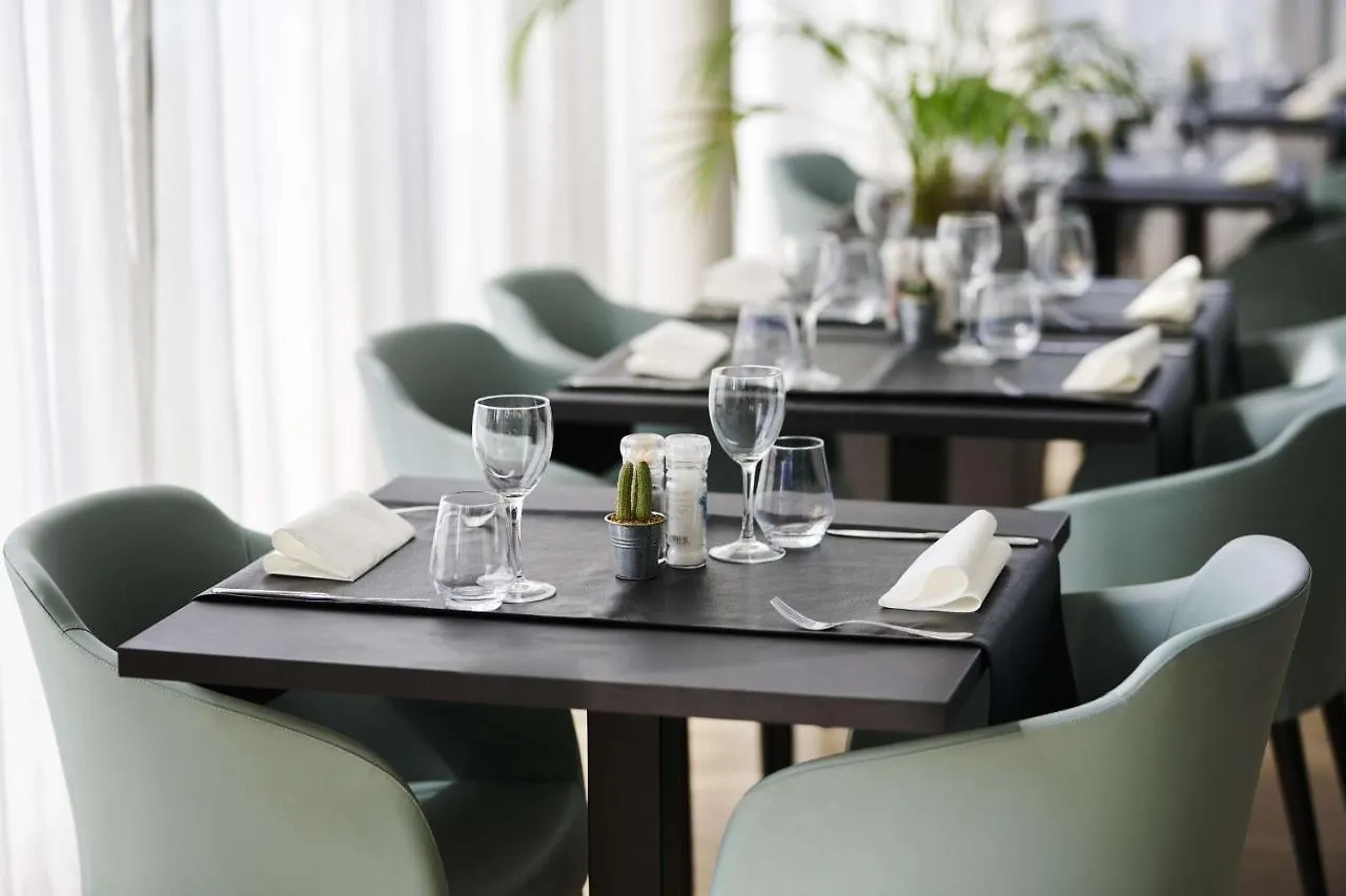 Hotel Park Inn By Radisson Liege Airport