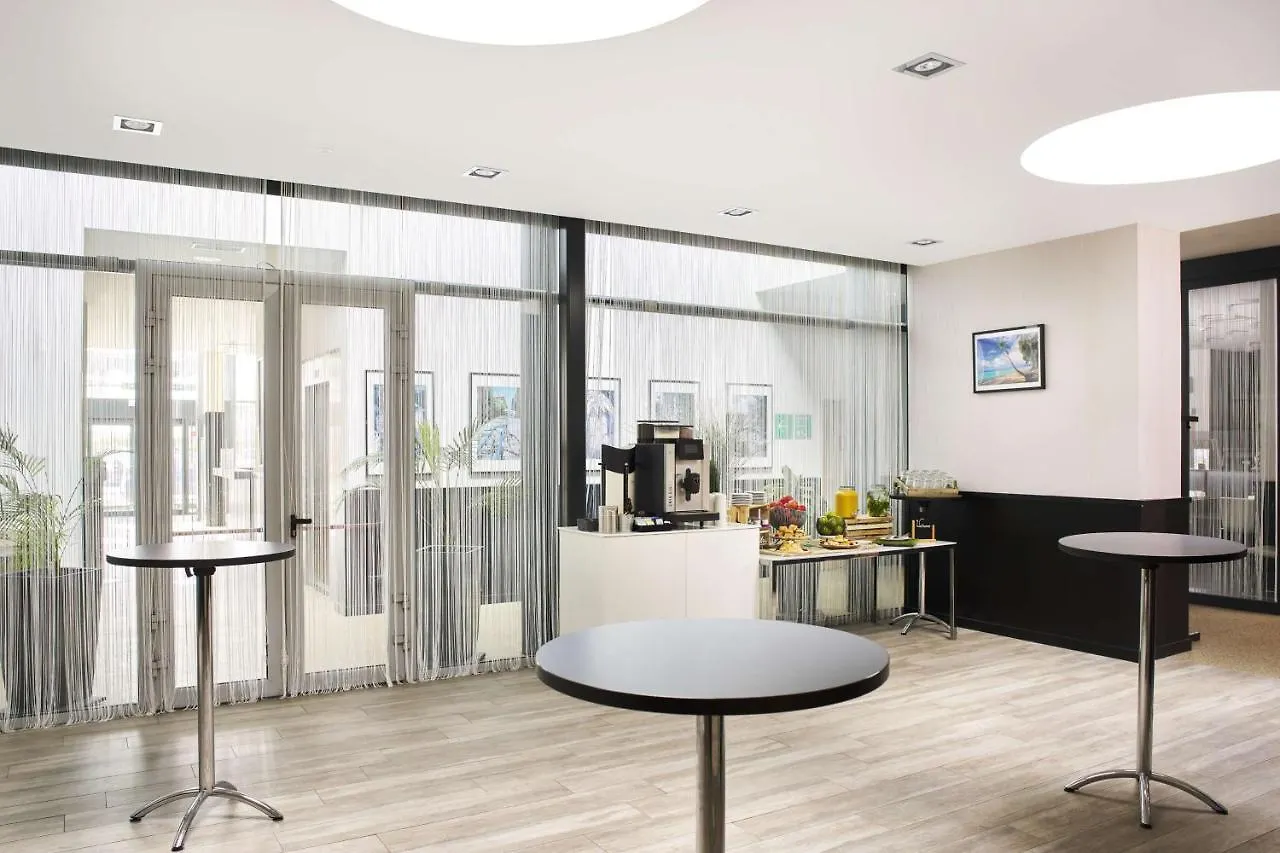 Park Inn By Radisson Liege Airport