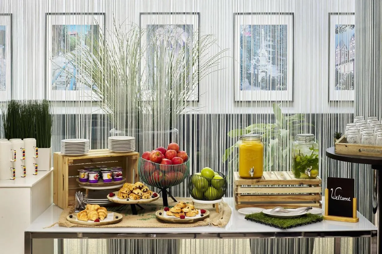 Park Inn By Radisson Liege Airport Бельгия